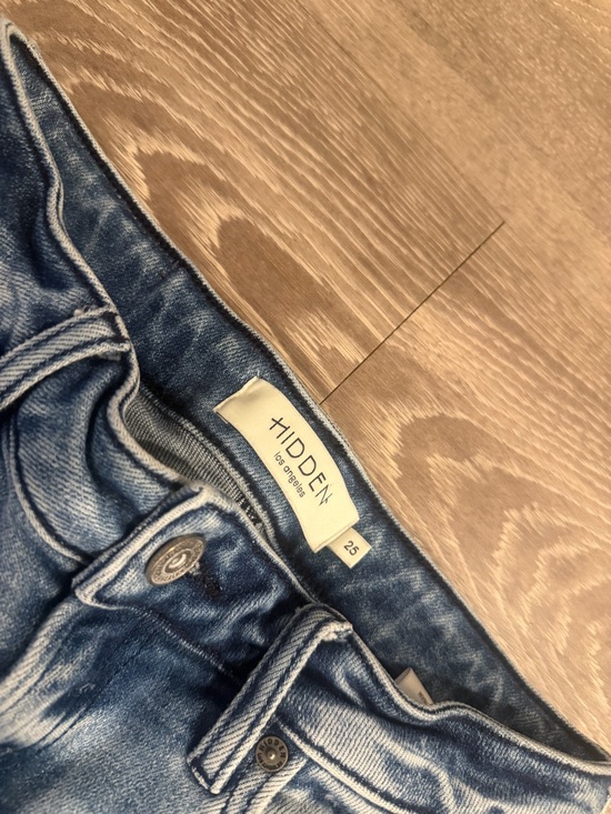 Hidden Jeans Light Wash Distressed Straight Leg Raw Hem Size 25/5 Y2K - Picture 4 of 7